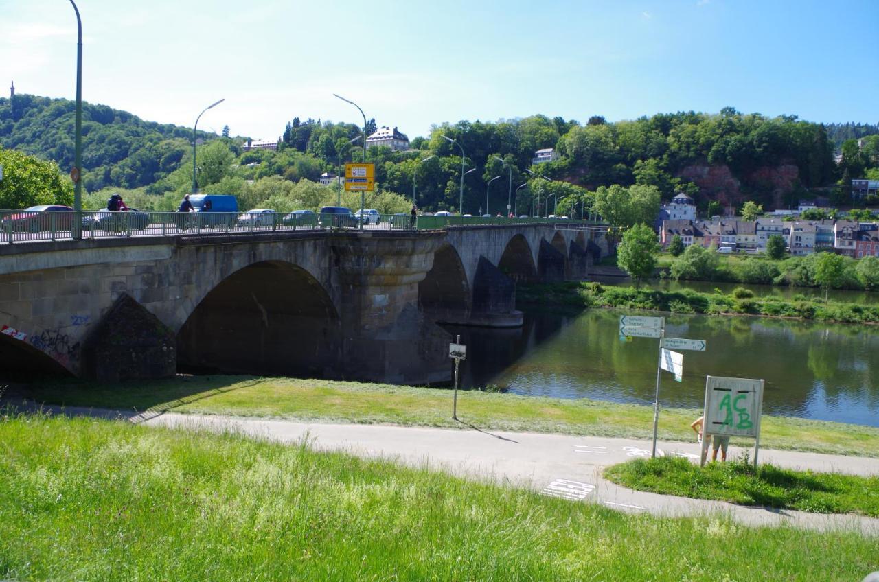 Wohnen Am Trierer Moselufer Appartement Buitenkant foto