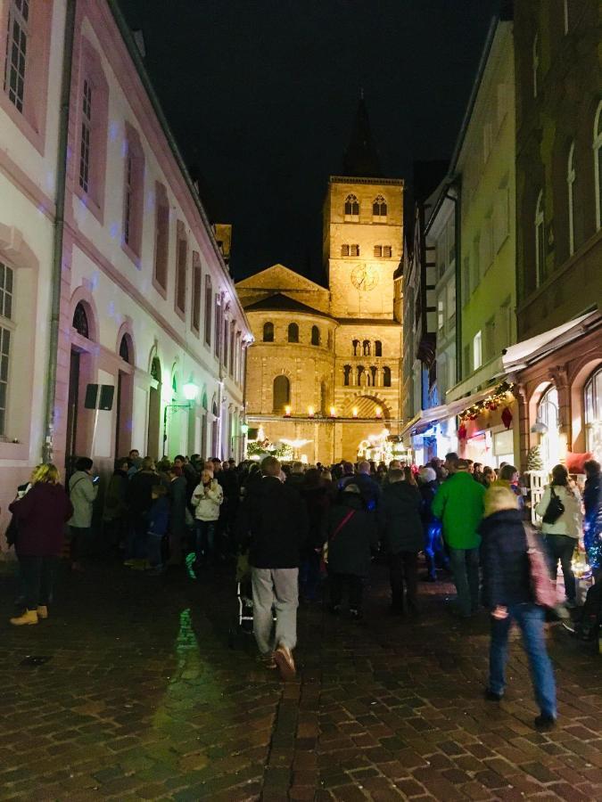 Wohnen Am Trierer Moselufer Appartement Buitenkant foto