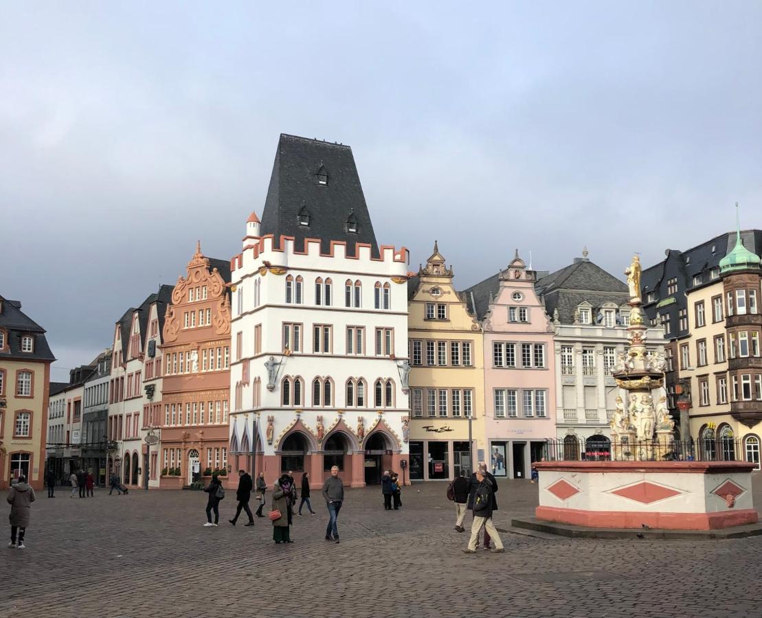 Wohnen Am Trierer Moselufer Appartement Buitenkant foto